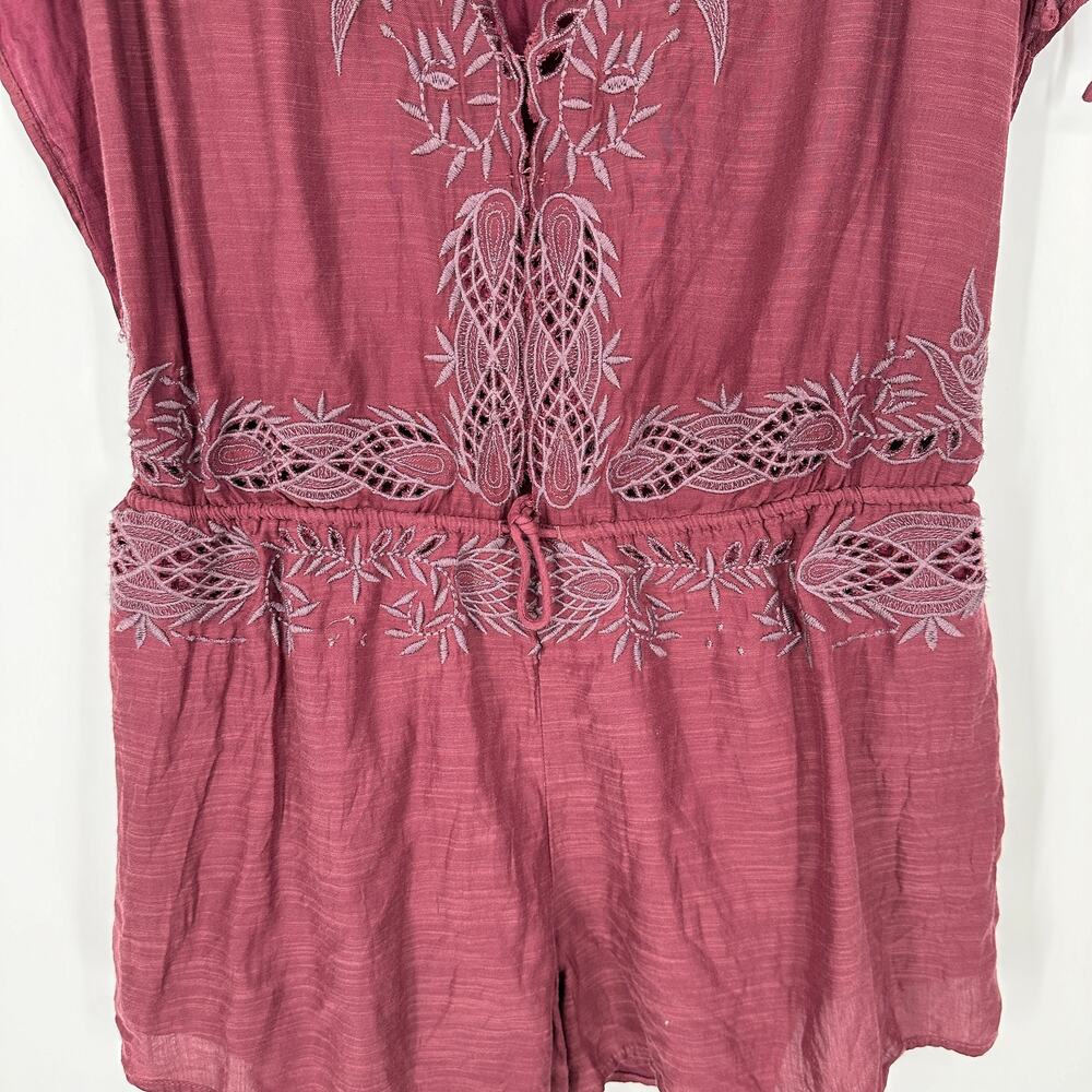 Free People Weila Romper Shorts Dainty Embroidered Filigree Tie Wasit NEW Small - Picture 5 of 11